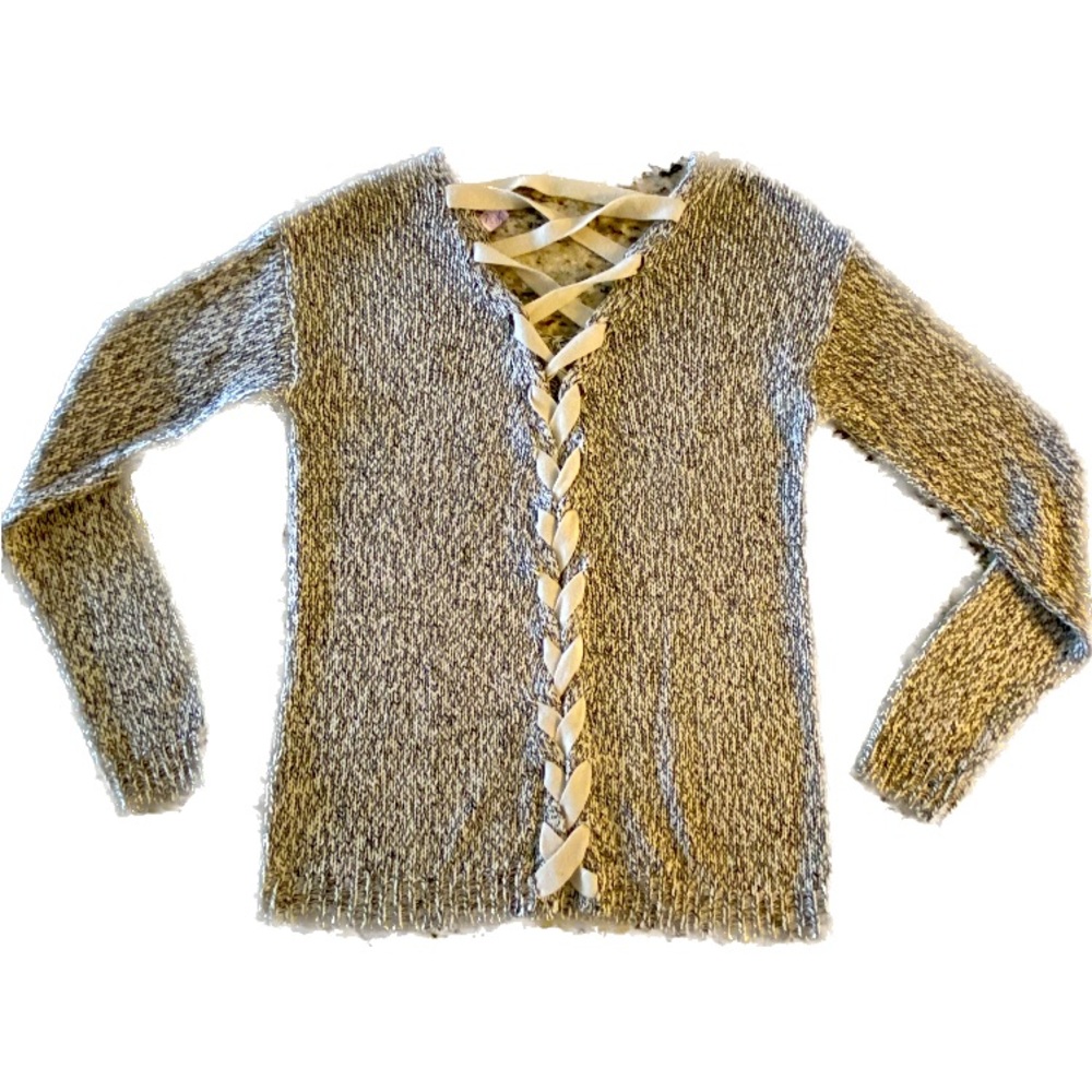 Alya Braided back V- Neck Sweater